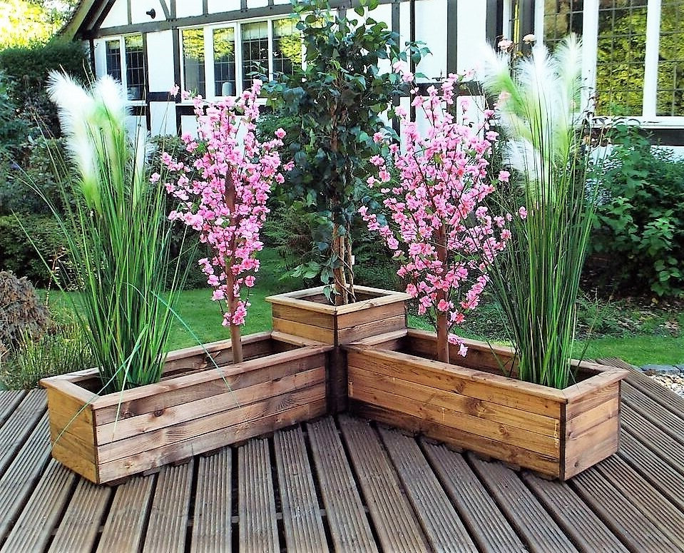 Planters & Herb Racks