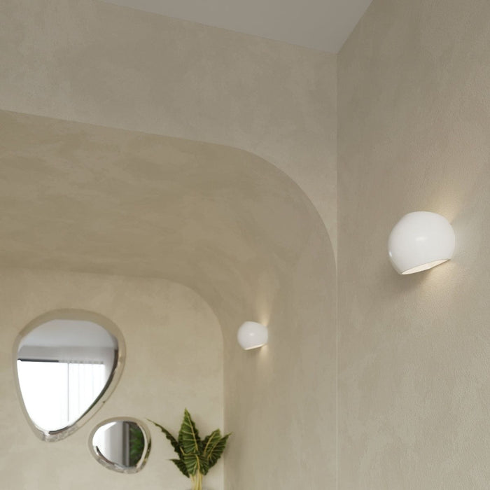 Varnished wall lamp GLOBE white gloss - Green4Life