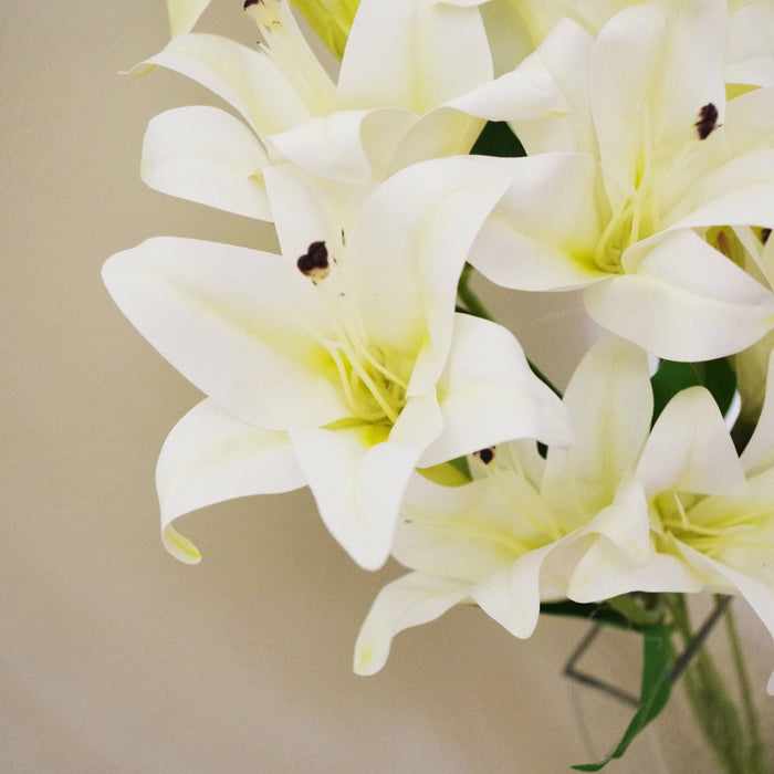 12 x 60cm Artificial Lily Stem White (144 Flowers) - Green4Life